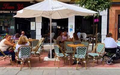 Publiqué en Mundiario y Sevillainfo. Restauración en otoño, la vida debe seguir.
